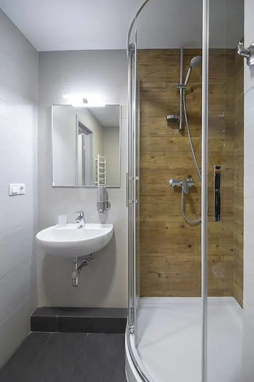 Favor Sport Hotel كييف 3*,