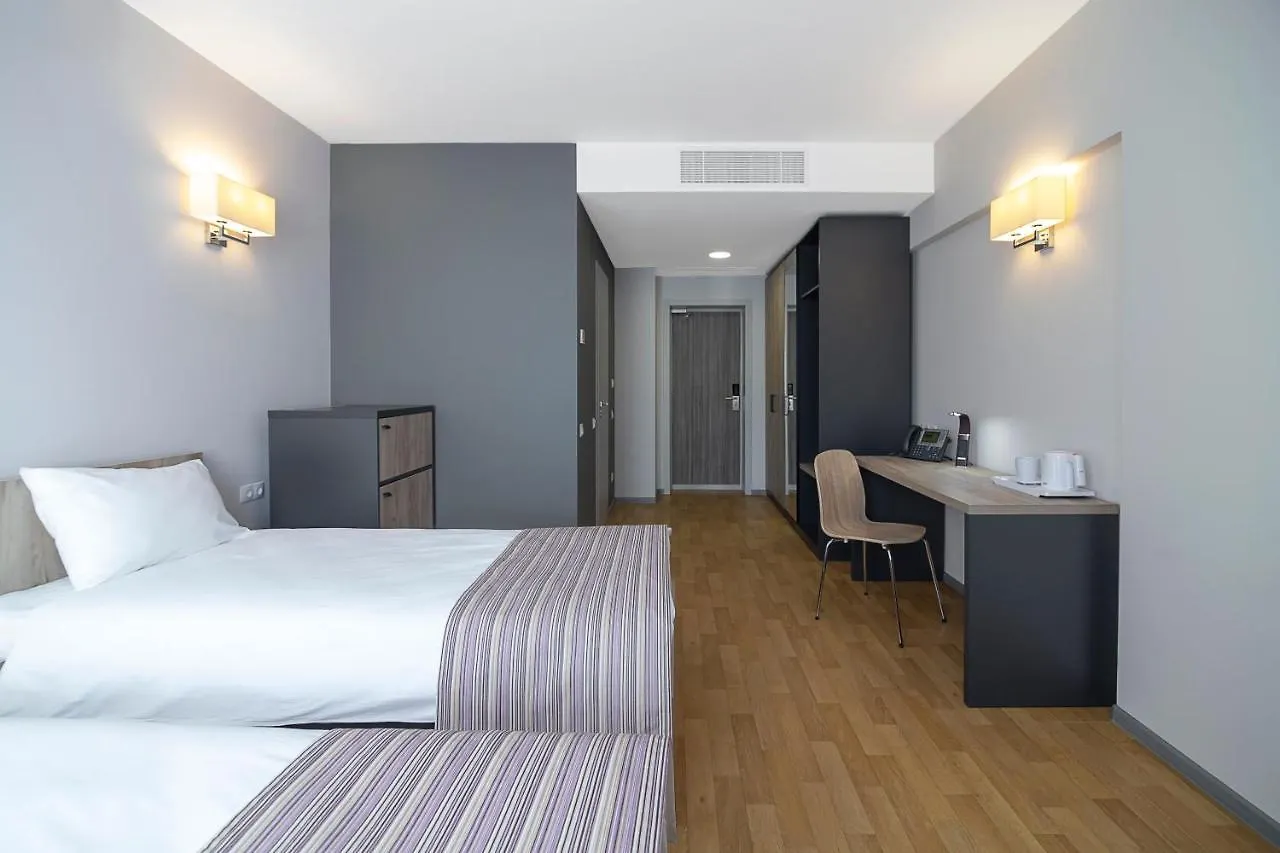 Favor Sport Hotel كييف