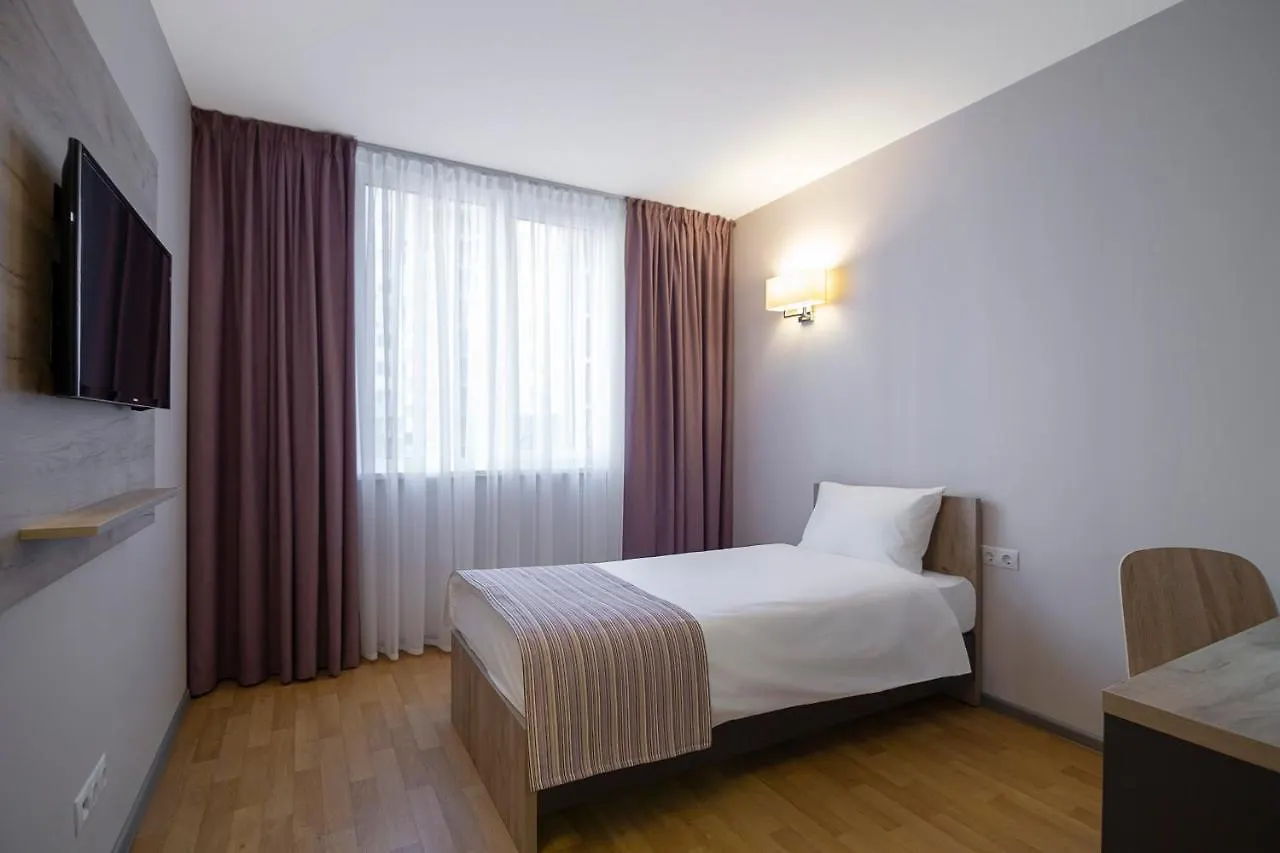 Favor Sport Hotel كييف 3*,